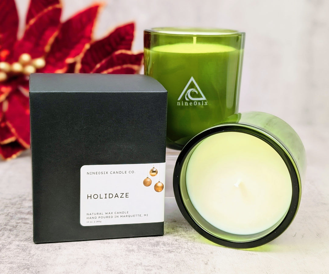 Signature Candle - Holidaze