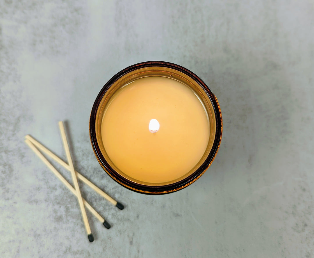 Amber Jar Candle - Oak & Embers
