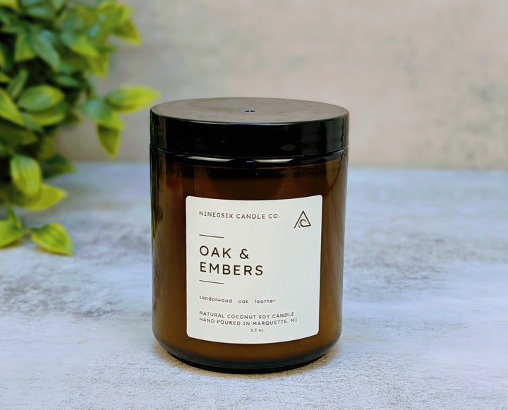 Amber Jar Candle - Oak & Embers